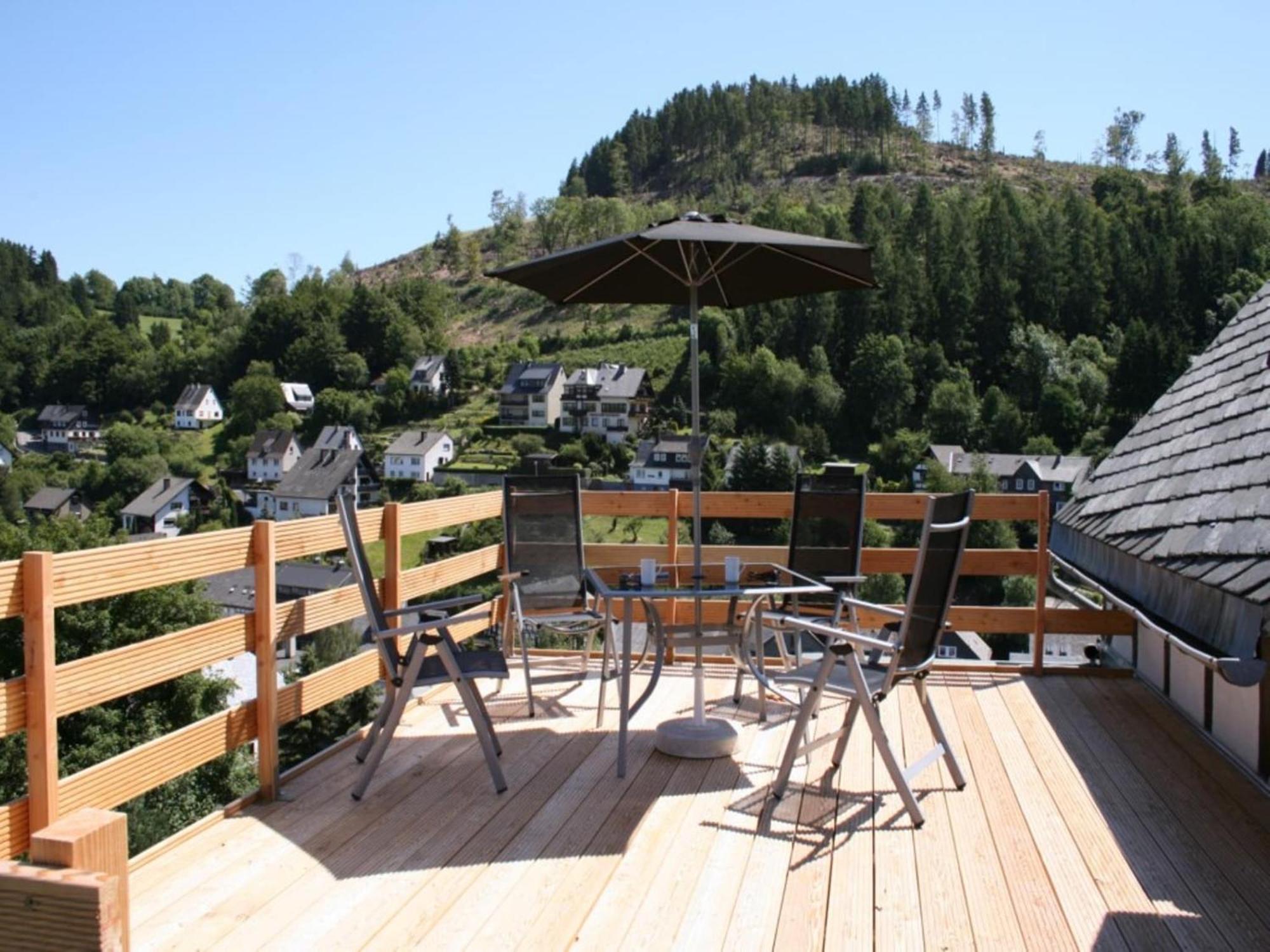 Large Holiday Home In Willingen With Private Garden And Several Terraces Extérieur photo